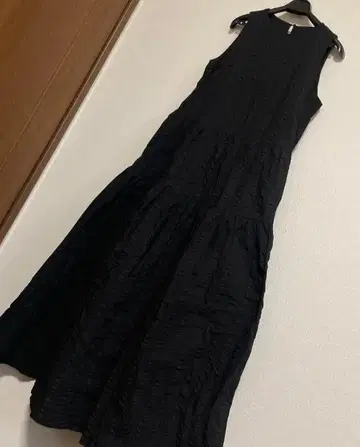 아담 앤 로프 블랙 맥시 길이 원피스