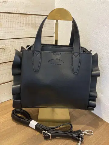 앙제 샤르메 프릴 장식 핸드백 블랙 츠지짱 귀여운