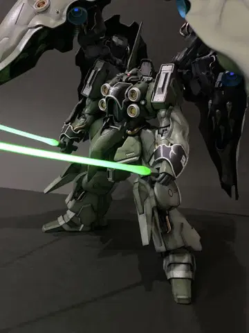 HGUC 쿠샤트리야 완성품 건프라