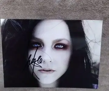 Evanescence 에이미 리 친필 사인 사진