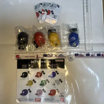 New Era 59FIFTY 미니어처 스윙 컬렉션 4개 세트입니다.