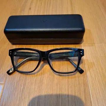 JINS CLASSIC 블랙 안경