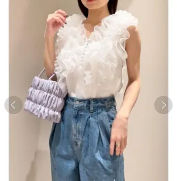 SNIDEL 볼륨 프릴 블라우스 화이트