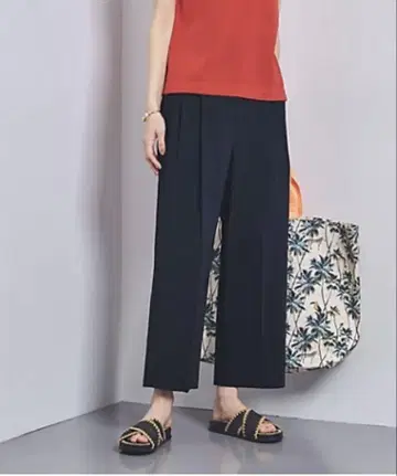 UNITED ARROWS 턱 테이퍼드 팬츠 S(36) 네이비