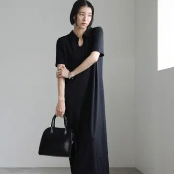 셀렉트모카 골지 폴로 롱 원피스 블랙