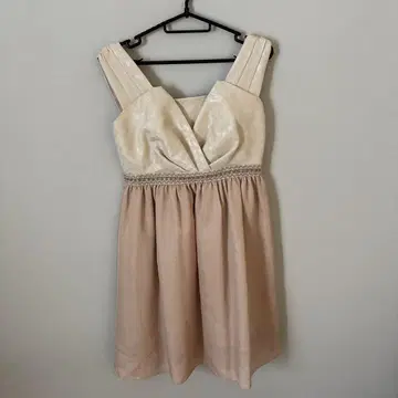 traumerei luxus kleid 베이지 슬리브리스 원피스