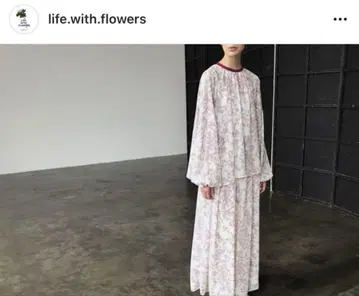 새상품급 로이스크레용 life with flowers 셋업 라이프