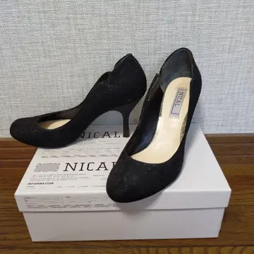 NICAL 레이스 캠퍼스 소재 블랙 하이힐