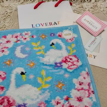 LOVERARY FEILER 백조와 꽃의 손수건
