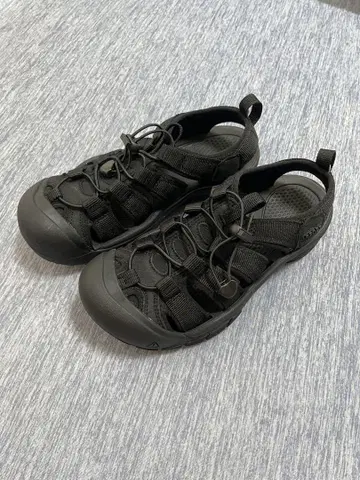 아웃도어 샌들 블랙 23.5cm 전후
