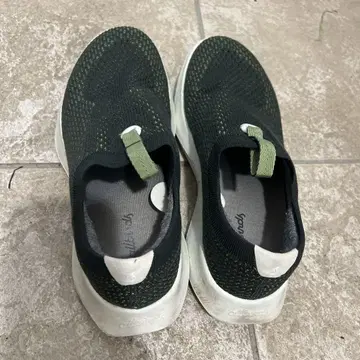 Allbirds 슬립온 도쿄 한정 짙은 녹색 24cm