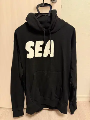 WIND AND SEA 블랙 파커