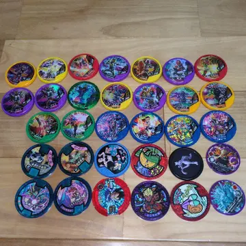 가면라이더 32매 메달 세트 케이스 포함  빌드, 에그제이드, 지오, 게