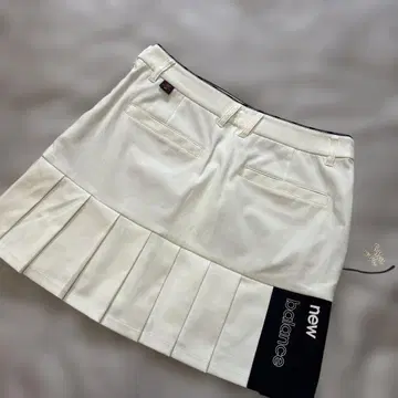 New Balance 여성용 골프 스커트 화이트
