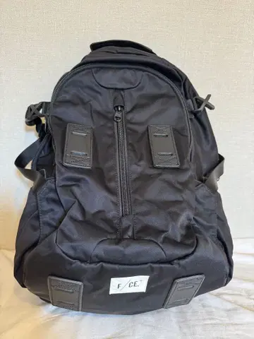 F/CE. 블랙 백팩