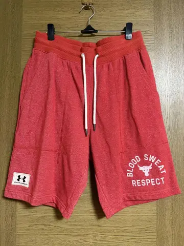언더 아머 프로젝트 록 레드 쇼트 팬츠
