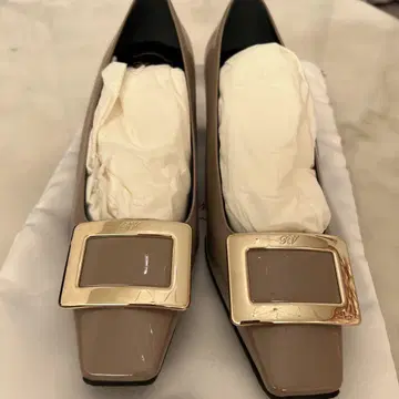 시착만 가능 39 사이즈 Roger Vivier 펌프스