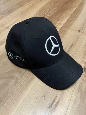 Mercedes-Benz AMG 메르세데스 PETRONAS 캡