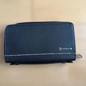 CASTELBAJAC 블랙 프래그먼트 케이스