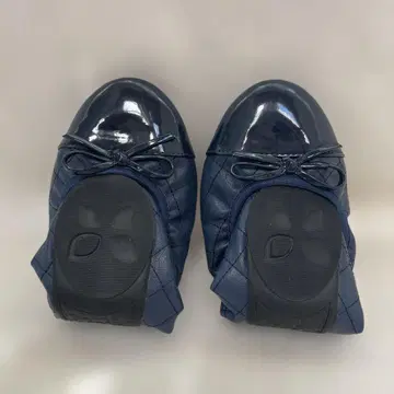 버터플라이 트위스트 실내 신발 짙은 파란색 25cm