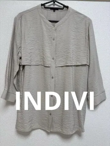 새상품급 INDIVI 요크 디자인 블라우스 케이프풍 38 월드