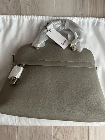 FURLA 파이퍼 숄더백 그레이