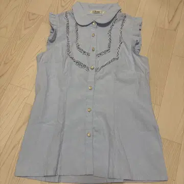 투라라 프릴 톱 00년대 헤이세이 걸 Y2K 리즈리사
