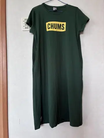 CHUMS 반팔 롱 원피스 다크 그린