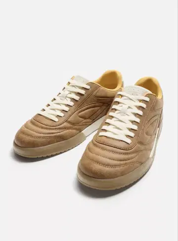 택 포함 새상품 ZARA 퀼팅 스니커즈 43 27.6cm