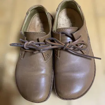 극품 빌켄슈토크 멘피스 천연 가죽 신발 23cm 갈색