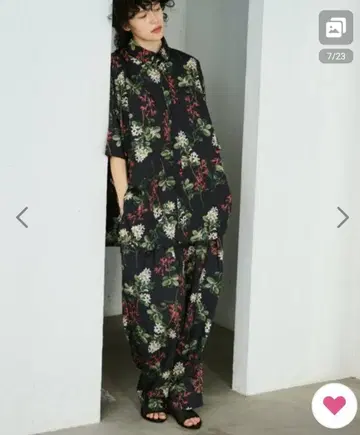 리브라 큐 보타니컬 프린트 코쿤 실루엣 이지 팬츠