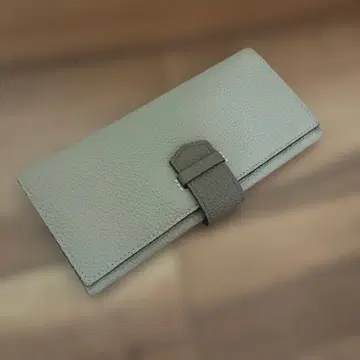 epoi 가죽 소재 그레이 장지갑