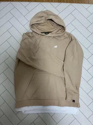 뉴발란스 베이지 후드 달린 파커 XL