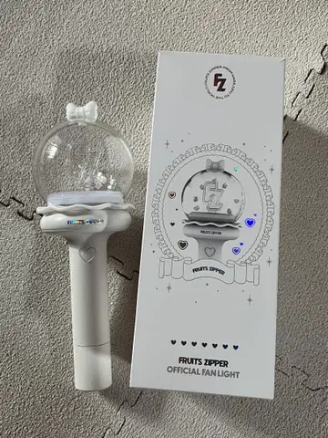 FRUITS ZIPPER 공식 팬 라이트