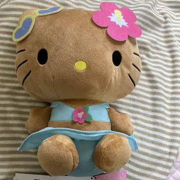 헬로키티 L 인형 일광욕 걸 버전