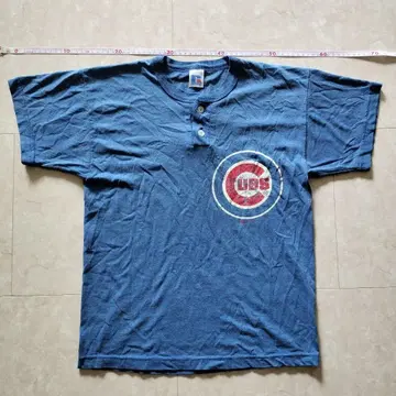 Cubs 로고 헨리넥 티셔츠 네이비