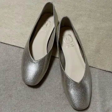 펌프스 23.5cm