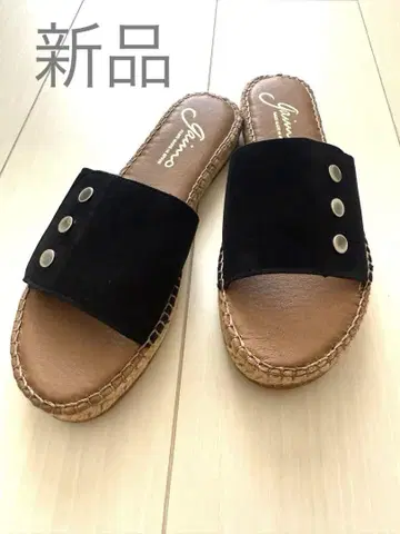 [새상품] gaimo (가이모) 샌들 스웨이드 플랫 사이즈 37