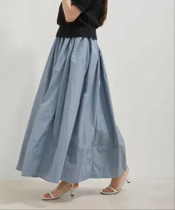 VIS 라이트 블루 플레어 스커트