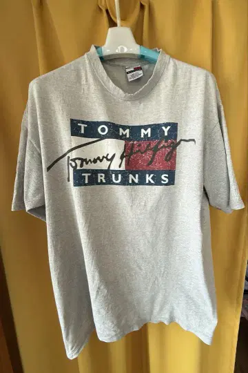 Tommy Hilfiger 그레이 티셔츠