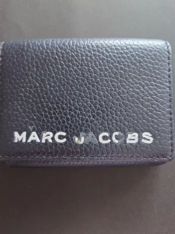 MARC JACOBS 블랙 3단 폴더형 지갑