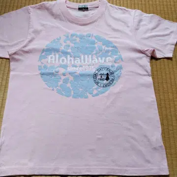 Aloha Wave 꽃무늬 프린트 티셔츠 핑크