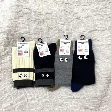 [미사용 새상품] UNIQLO ANYA HINDMARCH 삭스 4족 세트
