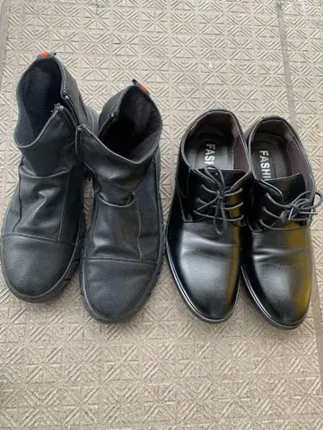 블랙 부츠와 가죽 신발 세트