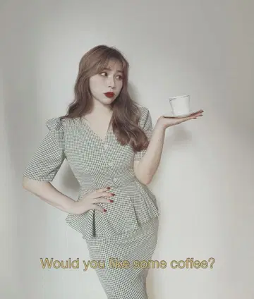 PUI 깅엄 페플럼 원피스
