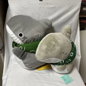 외출하는 아기 상어 메가 점보 봉제 인형과 점보 봉제 인형 2개 세트