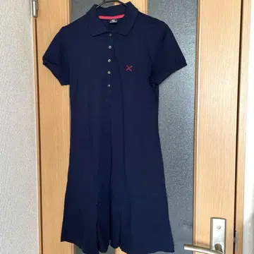 몬츄라 폴로 원피스 M 사이즈 네이비 컬러