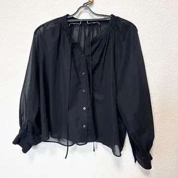 BABYLONE 블랙 셔츠