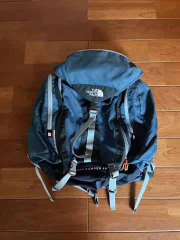 THE NORTH FACE JUNNY CAMPER 40
