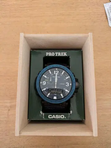 CASIO PRO TREK PRG-600YB 손목시계 네이비